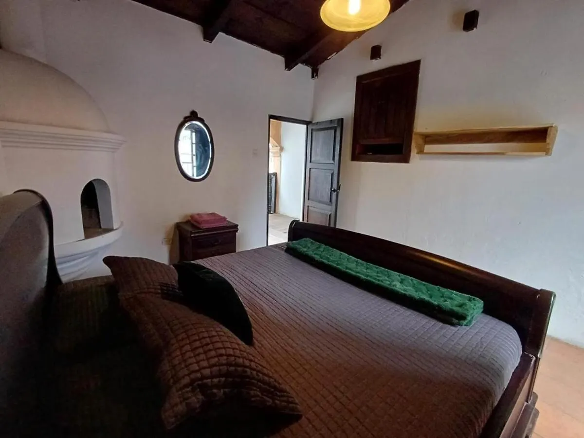 La Casa Del Quetzal Apartment Antigua